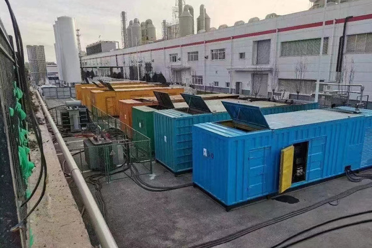 崆峒发电机租赁施工现场